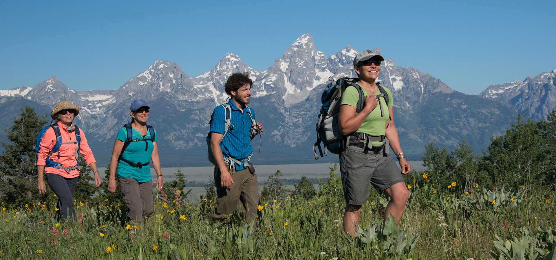 Enjoy hiking tours in Jackson Hole and Grand Teton National Park with the Hole Hiking Experience